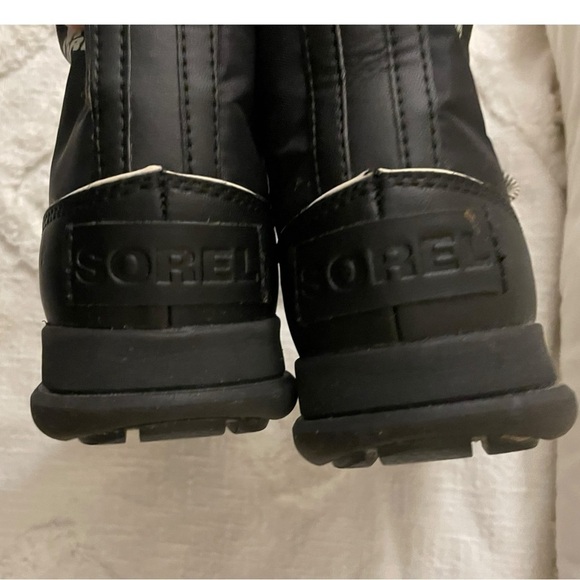 Women's Sorel Explorer Carnival Waterproof Boots, Size 9 1/2 - Picture 6 of 14